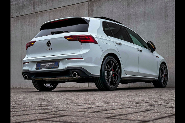 Volkswagen Golf 2.0TSI GTI 245pk DSG! OEM DEALER|Panoramadak|Virtual|IQ LED 3D|GTI Kuipstoelen|Harman Kardon|NAVI|Camera|19Inch R!