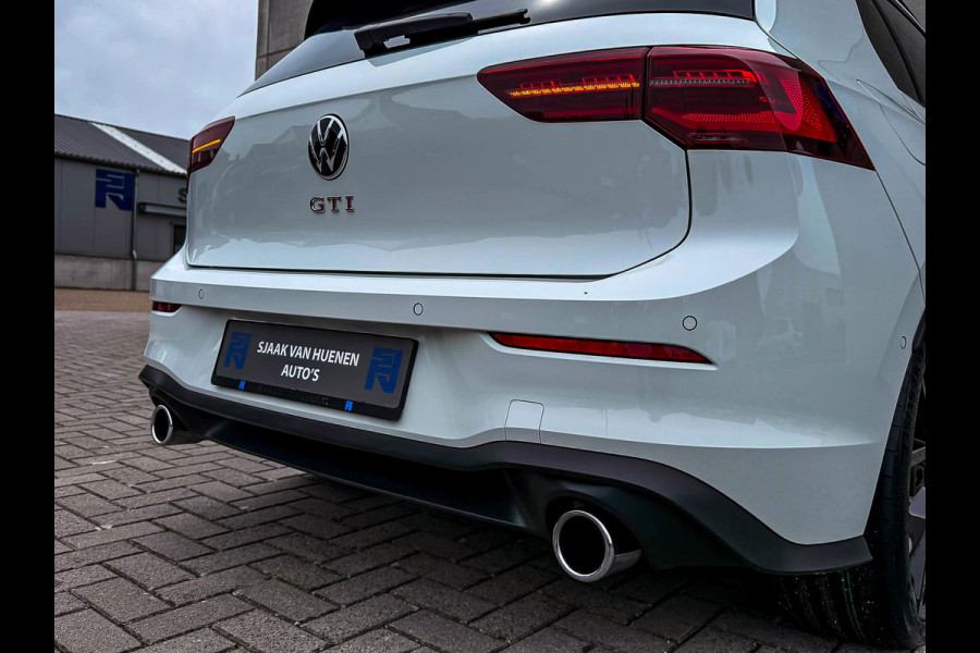 Volkswagen Golf 2.0TSI GTI 245pk DSG! OEM DEALER|Panoramadak|Virtual|IQ LED 3D|GTI Kuipstoelen|Harman Kardon|NAVI|Camera|19Inch R!