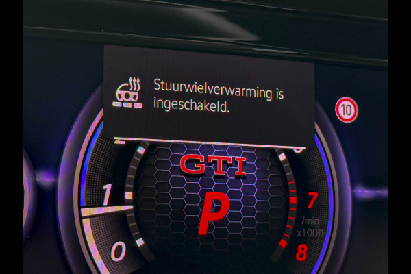 Volkswagen Golf 2.0TSI GTI 245pk DSG! OEM DEALER|Panoramadak|Virtual|IQ LED 3D|GTI Kuipstoelen|Harman Kardon|NAVI|Camera|19Inch R!