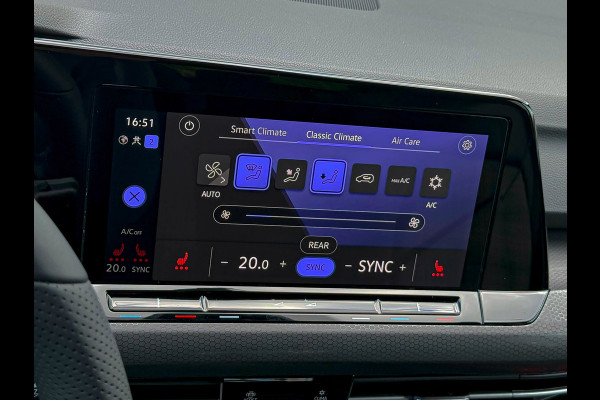 Volkswagen Golf 2.0TSI GTI 245pk DSG! OEM DEALER|Panoramadak|Virtual|IQ LED 3D|GTI Kuipstoelen|Harman Kardon|NAVI|Camera|19Inch R!
