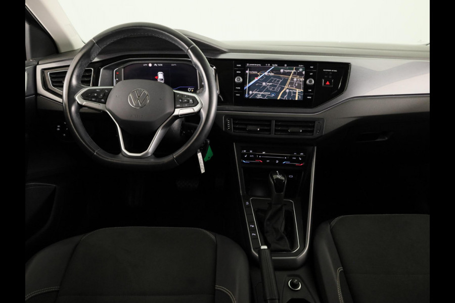 Volkswagen Taigo 1.0 TSI Style 110 pk Automaat (DSG) | Navigatie | Panoramadak | Parkeersensoren (Park assist) | Achteruitrijcamera | Matrix LED |