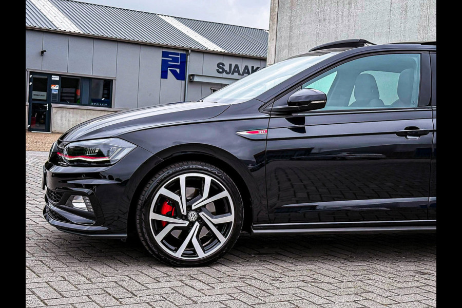 Volkswagen Polo 2.0TSI GTI DSG 200pk 1é Eig|Origineel NL|Panorama dak|LED|Virtual|ACC|GTI Sportstoelen|Keyless|Beats|Carbon|18Inch