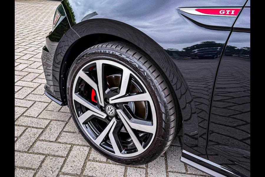 Volkswagen Polo 2.0TSI GTI DSG 200pk 1é Eig|Origineel NL|Panorama dak|LED|Virtual|ACC|GTI Sportstoelen|Keyless|Beats|Carbon|18Inch