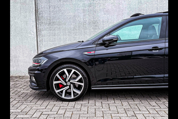 Volkswagen Polo 2.0TSI GTI DSG 200pk 1é Eig|Origineel NL|Panorama dak|LED|Virtual|ACC|GTI Sportstoelen|Keyless|Beats|Carbon|18Inch