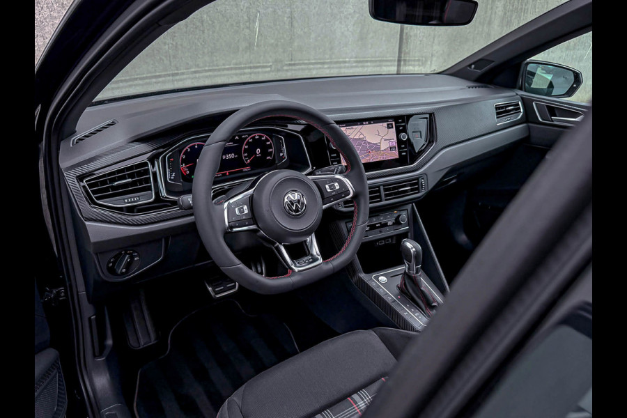 Volkswagen Polo 2.0TSI GTI DSG 200pk 1é Eig|Origineel NL|Panorama dak|LED|Virtual|ACC|GTI Sportstoelen|Keyless|Beats|Carbon|18Inch