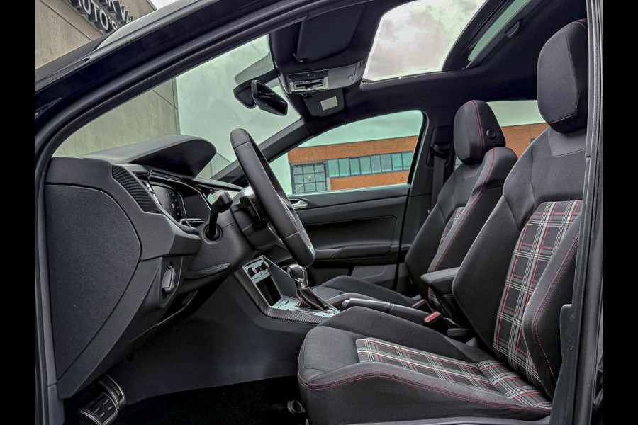 Volkswagen Polo 2.0TSI GTI DSG 200pk 1é Eig|Origineel NL|Panorama dak|LED|Virtual|ACC|GTI Sportstoelen|Keyless|Beats|Carbon|18Inch