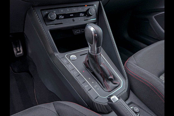 Volkswagen Polo 2.0TSI GTI DSG 200pk 1é Eig|Origineel NL|Panorama dak|LED|Virtual|ACC|GTI Sportstoelen|Keyless|Beats|Carbon|18Inch