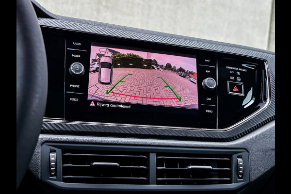 Volkswagen Polo 2.0TSI GTI DSG 200pk 1é Eig|Origineel NL|Panorama dak|LED|Virtual|ACC|GTI Sportstoelen|Keyless|Beats|Carbon|18Inch