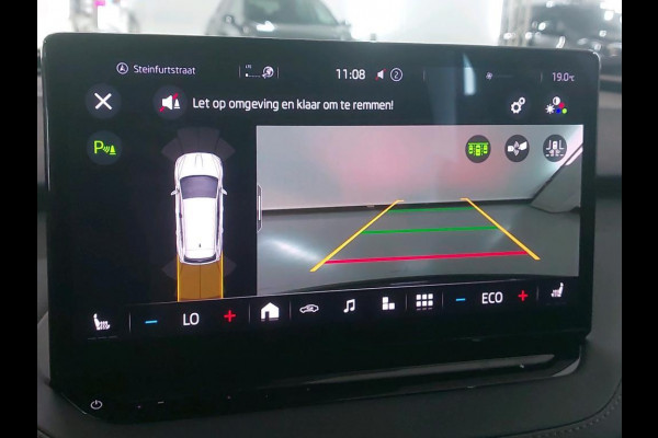 Škoda ENYAQ iV 80 First Edition NL-AUTO  | SOH 90% | TREKHAAK| LEDER