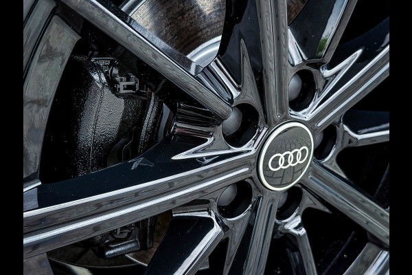 Audi A3 Sportback 40TFSI e 204pk S-Tronic Competition S Edition S-Line Pano|Kuipstoelen+Massage&Memory|Qi|Matrix|ACC|Camera|B&O|S3