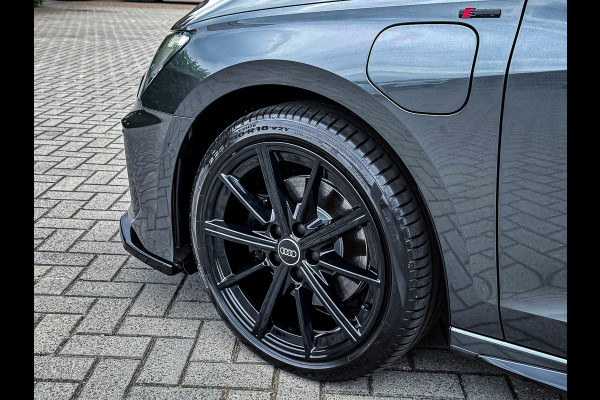 Audi A3 Sportback 40TFSI e 204pk S-Tronic Competition S Edition S-Line Pano|Kuipstoelen+Massage&Memory|Qi|Matrix|ACC|Camera|B&O|S3