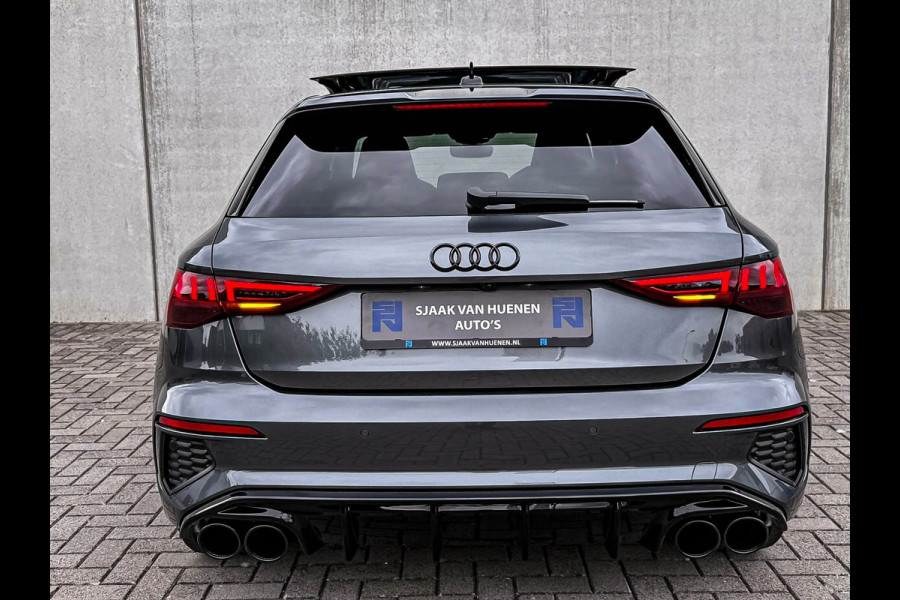 Audi A3 Sportback 40TFSI e 204pk S-Tronic Competition S Edition S-Line Pano|Kuipstoelen+Massage&Memory|Qi|Matrix|ACC|Camera|B&O|S3