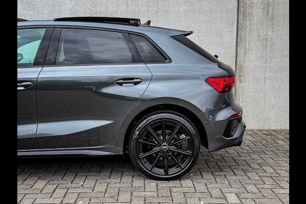 Audi A3 Sportback 40TFSI e 204pk S-Tronic Competition S Edition S-Line Pano|Kuipstoelen+Massage&Memory|Qi|Matrix|ACC|Camera|B&O|S3
