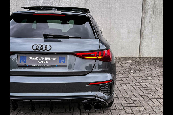 Audi A3 Sportback 40TFSI e 204pk S-Tronic Competition S Edition S-Line Pano|Kuipstoelen+Massage&Memory|Qi|Matrix|ACC|Camera|B&O|S3