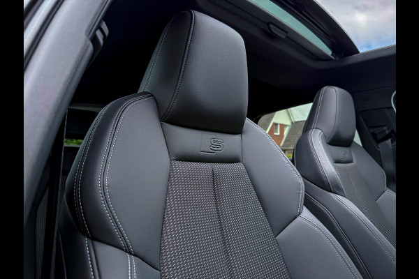Audi A3 Sportback 40TFSI e 204pk S-Tronic Competition S Edition S-Line Pano|Kuipstoelen+Massage&Memory|Qi|Matrix|ACC|Camera|B&O|S3