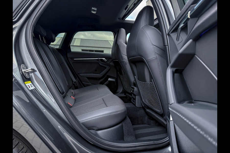 Audi A3 Sportback 40TFSI e 204pk S-Tronic Competition S Edition S-Line Pano|Kuipstoelen+Massage&Memory|Qi|Matrix|ACC|Camera|B&O|S3