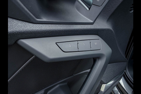 Audi A3 Sportback 40TFSI e 204pk S-Tronic Competition S Edition S-Line Pano|Kuipstoelen+Massage&Memory|Qi|Matrix|ACC|Camera|B&O|S3