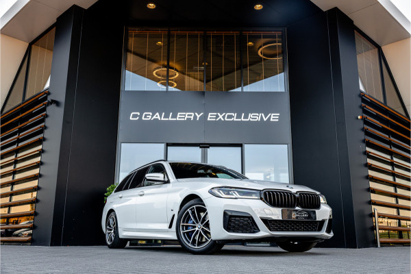 BMW 5 Serie Touring 530i xDrive Business Edition Plus - Origineel NL | M Sport | Panorama | Memory | Stuurverwarming