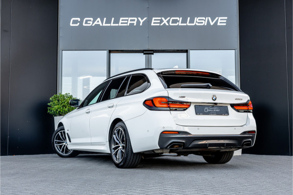 BMW 5 Serie Touring 530i xDrive Business Edition Plus - Origineel NL | M Sport | Panorama | Memory | Stuurverwarming