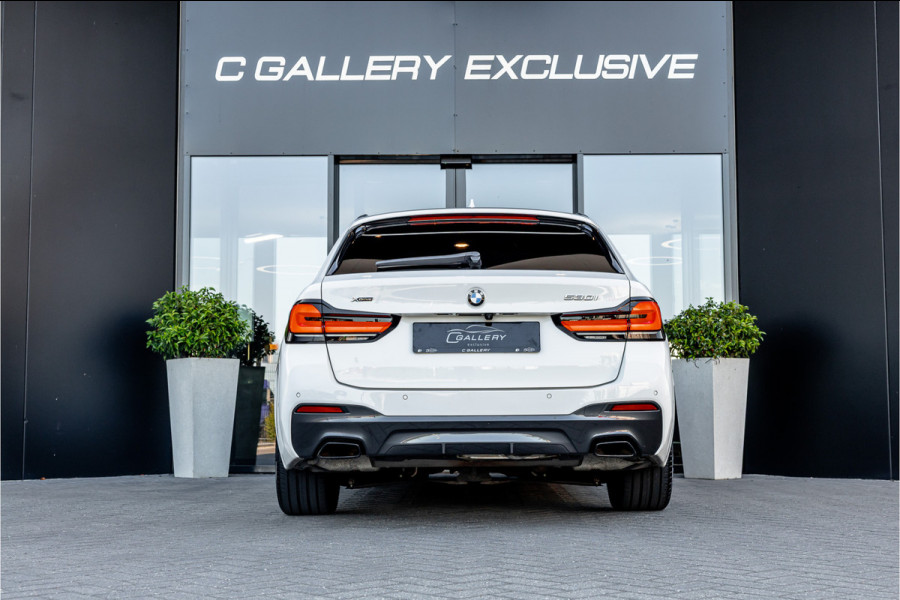 BMW 5 Serie Touring 530i xDrive Business Edition Plus - Origineel NL | M Sport | Panorama | Memory | Stuurverwarming