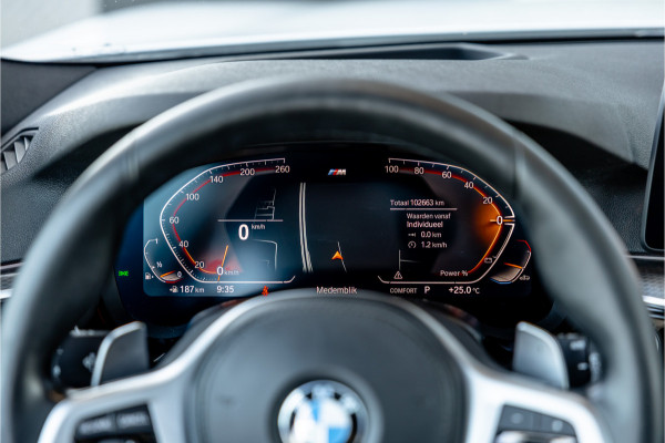 BMW 5 Serie Touring 530i xDrive Business Edition Plus - Origineel NL | M Sport | Panorama | Memory | Stuurverwarming