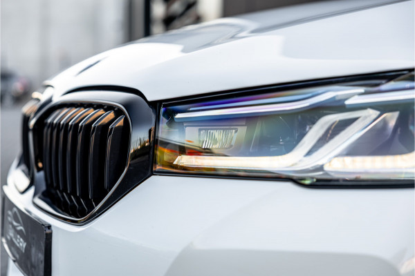 BMW 5 Serie Touring 530i xDrive Business Edition Plus - Origineel NL | M Sport | Panorama | Memory | Stuurverwarming