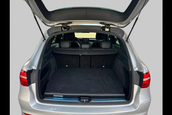 Mercedes-Benz GLC 350e AMG 4MATIC(Dealer OndH, Burmester, Head-up, Navi, StoelV, Camera, Etc)