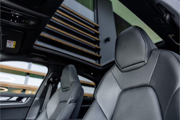 Porsche Cayenne Coupé 3.0 S E-Hybrid - Origineel NL | Panorama | Passenger Display | Achterasbesturing | Stoelkoeling
