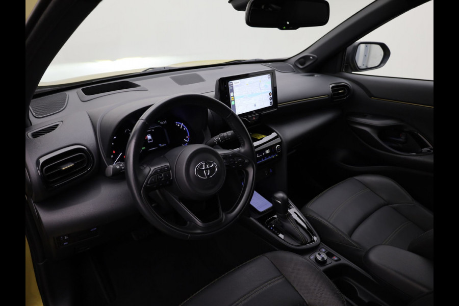 Toyota Yaris Cross 1.5 Hybrid Adventure | Elk. A-klep | JBL | Head Up | All-season Banden | Prijs Rijklaar!!