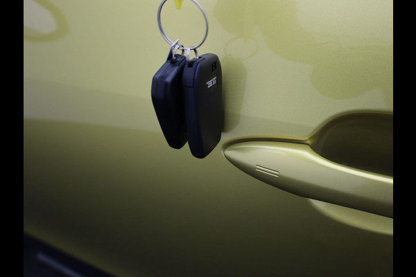 Toyota Yaris Cross 1.5 Hybrid Adventure | Elk. A-klep | JBL | Head Up | All-season Banden | Prijs Rijklaar!!