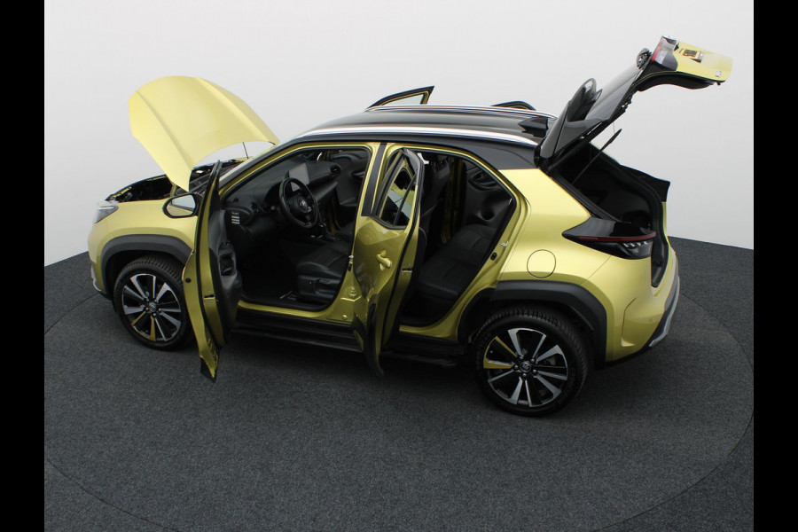 Toyota Yaris Cross 1.5 Hybrid Adventure | Elk. A-klep | JBL | Head Up | All-season Banden | Prijs Rijklaar!!