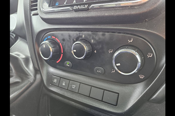 Iveco Daily 35C14V kipper, kist, airco, trekhaak, 162 dkm.