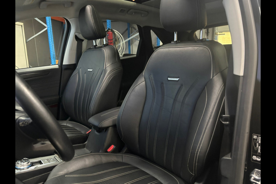 Ford Kuga 2.5 PHEV Vignale Panodak, Leer , trekhaak
