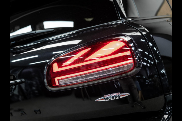 MINI Clubman 2.0 JCW ALL4 John Cooper Works | JCW | Rood dak | Sportstoelen | Stoelverwarming | Head-Up |