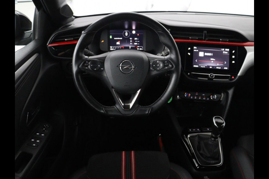 Opel Corsa 1.2 GS Line | Half leder | Cruise control | Carplay | Camera | Park assist | Virtueel dashboard | Lichtmetaal 16"