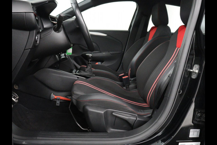 Opel Corsa 1.2 GS Line | Half leder | Cruise control | Carplay | Camera | Park assist | Virtueel dashboard | Lichtmetaal 16"