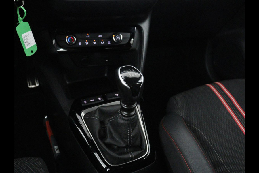 Opel Corsa 1.2 GS Line | Half leder | Cruise control | Carplay | Camera | Park assist | Virtueel dashboard | Lichtmetaal 16"
