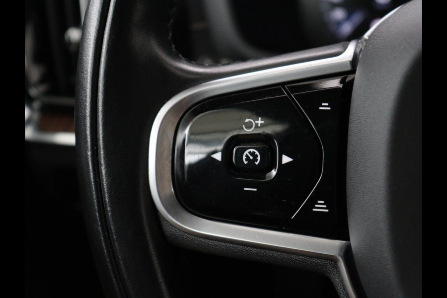 Volvo V60 2.0 T6 Recharge AWD Inscription | SOH 97.5% | Trekhaak | Panoramadak | Leder | Stoelventilatie | Stuur/stoel verwarming | Harman/Kardon | Adaptive cruise | 360 camera | Carplay | Memory |