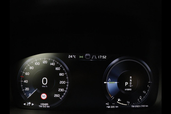 Volvo V60 2.0 T6 Recharge AWD Inscription | SOH 97.5% | Trekhaak | Panoramadak | Leder | Stoelventilatie | Stuur/stoel verwarming | Harman/Kardon | Adaptive cruise | 360 camera | Carplay | Memory |