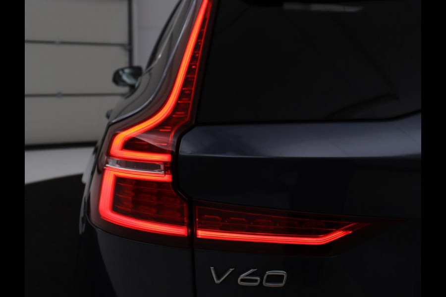 Volvo V60 2.0 T6 Recharge AWD Inscription | SOH 97.5% | Trekhaak | Panoramadak | Leder | Stoelventilatie | Stuur/stoel verwarming | Harman/Kardon | Adaptive cruise | 360 camera | Carplay | Memory |