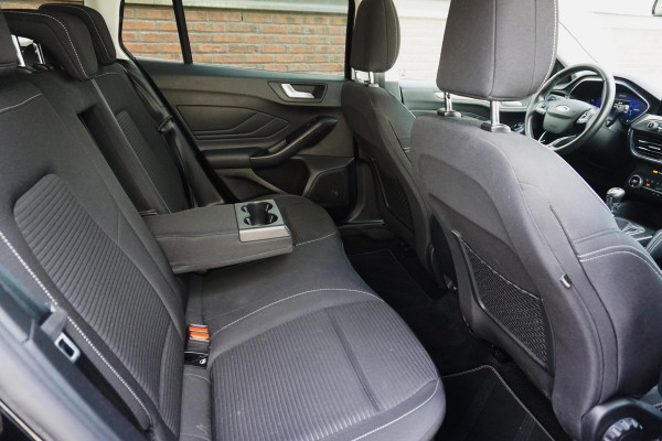 Ford FOCUS Wagon 1.0 EcoB.125PKHybrid Titanium X Business/Trekhaak/ Dealeronderhouden.