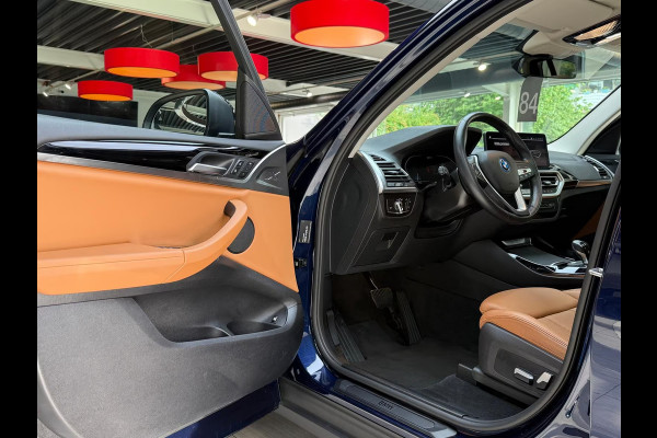 BMW X3 xDrive30e ** LASER, COGNAC LEDER, PANO, MEMORY, HuD, VERST. A-BANK, 20-inch LMV ** 1e eig - UNFALLFREI ** ** INFORMEER OOK NAAR ONZE AANTREKKELIJKE FINANCIAL-LEASE TARIEVEN **