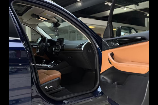 BMW X3 xDrive30e ** LASER, COGNAC LEDER, PANO, MEMORY, HuD, VERST. A-BANK, 20-inch LMV ** 1e eig - UNFALLFREI ** ** INFORMEER OOK NAAR ONZE AANTREKKELIJKE FINANCIAL-LEASE TARIEVEN **