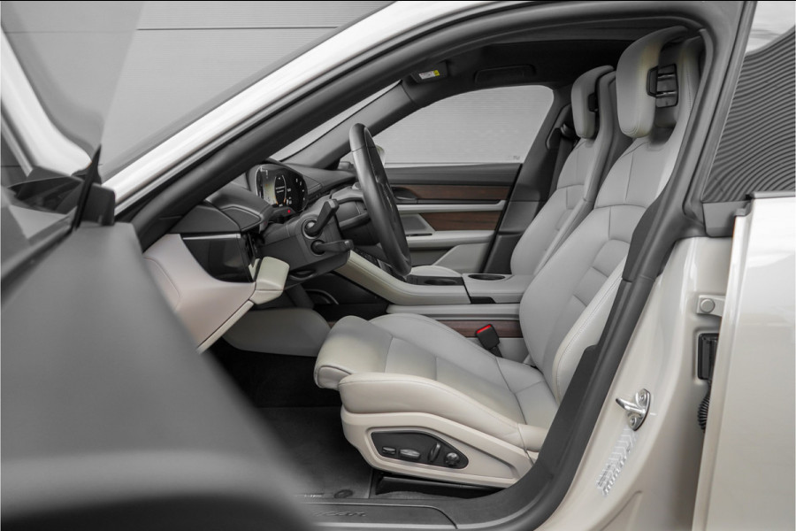 Porsche Taycan 79 kWh Pano Luchtvering 360° 13.000 KM 1e Eig 21"