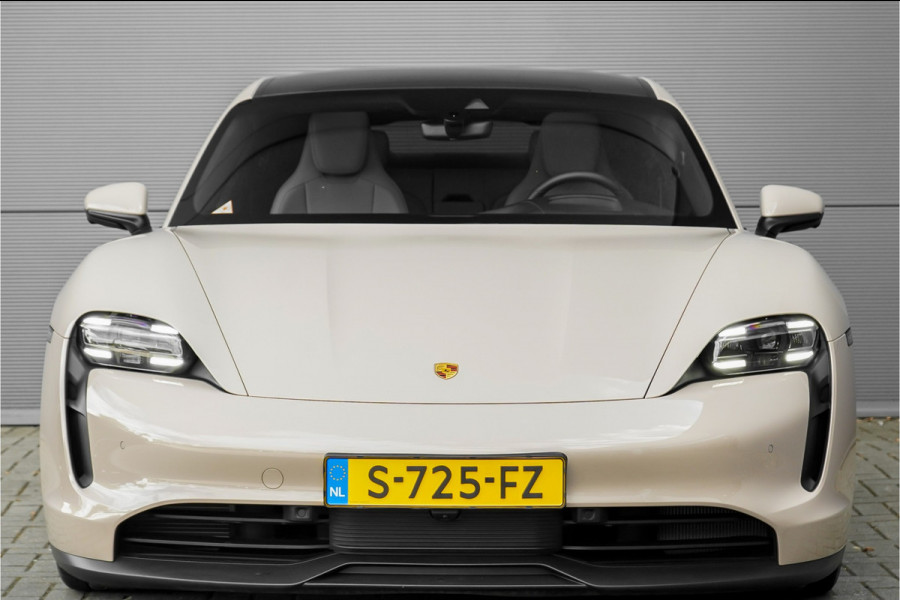 Porsche Taycan 79 kWh Pano Luchtvering 360° 13.000 KM 1e Eig 21"