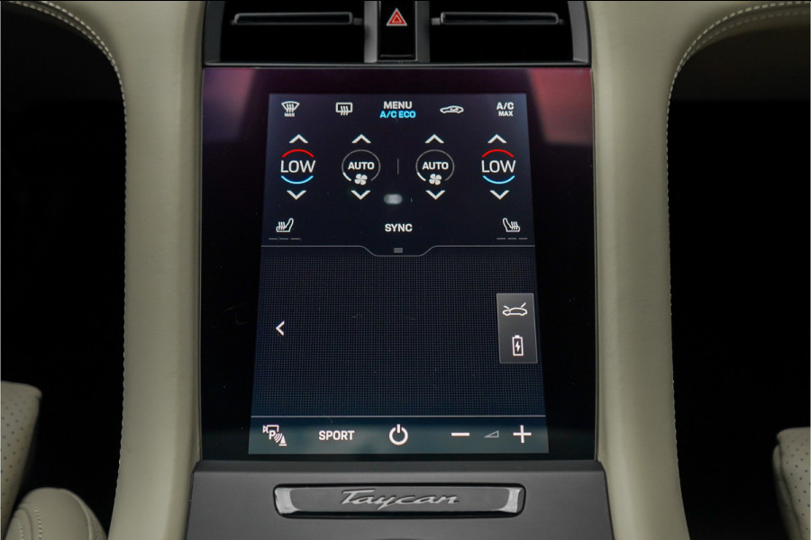 Porsche Taycan 79 kWh Pano Luchtvering 360° 13.000 KM 1e Eig 21"