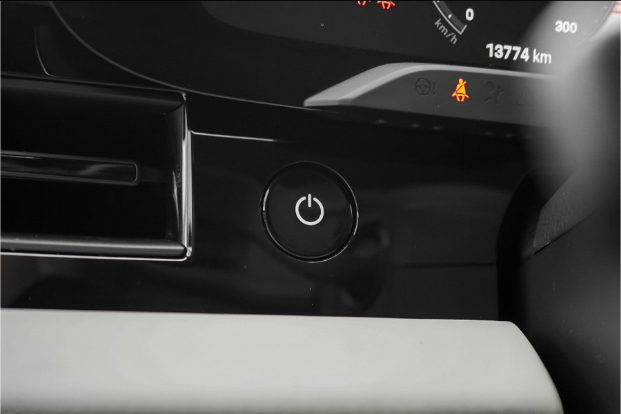 Porsche Taycan 79 kWh Pano Luchtvering 360° 13.000 KM 1e Eig 21"
