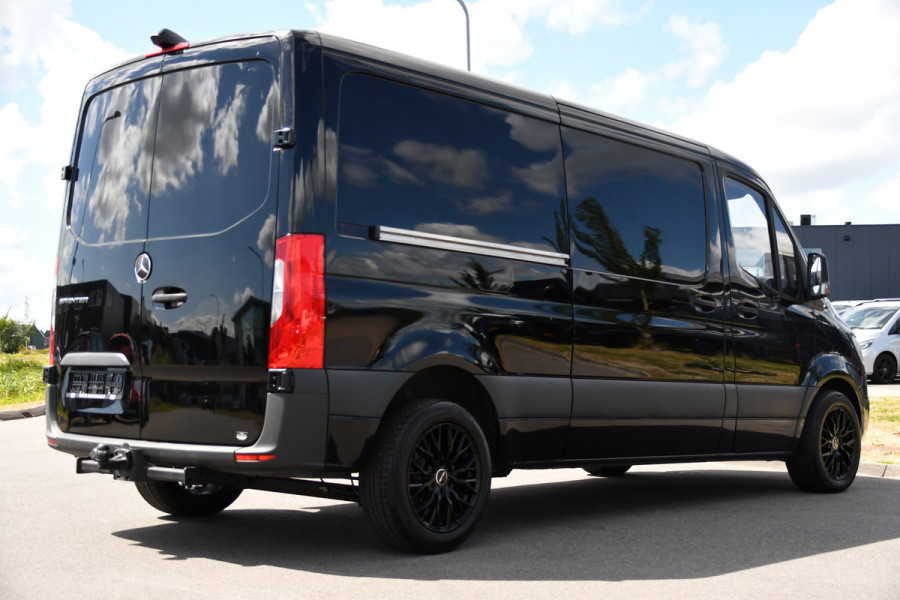 Mercedes-Benz Sprinter 314 2.2 CDI L2H1 Black Edition Camera, Cruise, Carplay, Multimedia, Airco, Trekhaak, 143pk, Automaat, Uniek!
