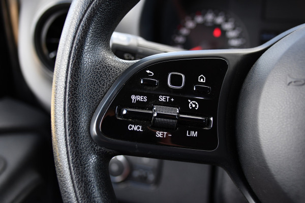 Mercedes-Benz Sprinter 314 2.2 CDI L2H1 Black Edition Camera, Cruise, Carplay, Multimedia, Airco, Trekhaak, 143pk, Automaat, Uniek!
