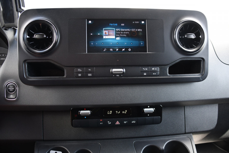 Mercedes-Benz Sprinter 314 2.2 CDI L2H1 Black Edition Camera, Cruise, Carplay, Multimedia, Airco, Trekhaak, 143pk, Automaat, Uniek!